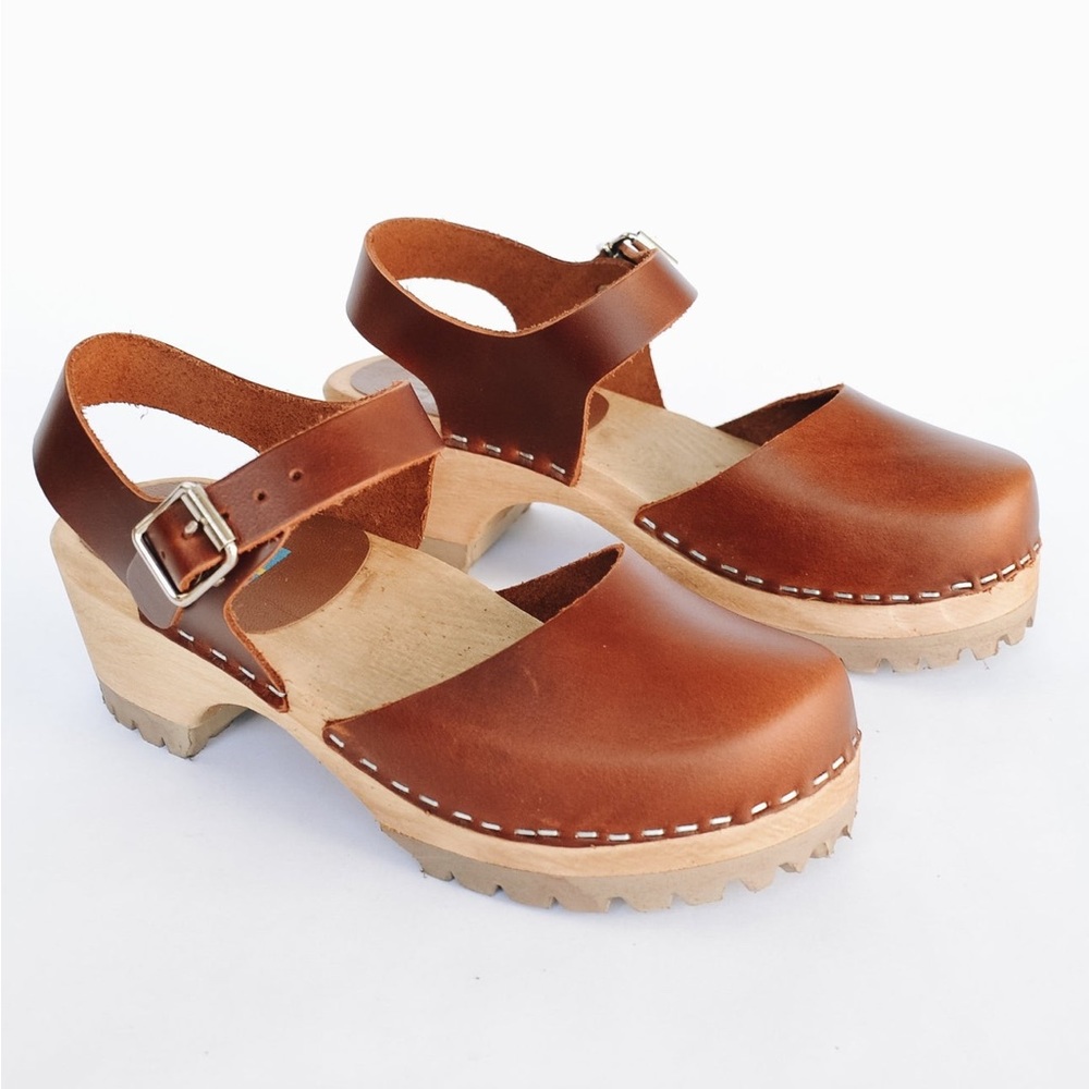 (NWT) Free people x MIA Freja Clog - Brown Size 40 (US10)